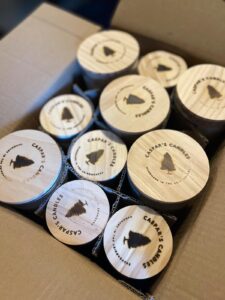 00009 caspars candles